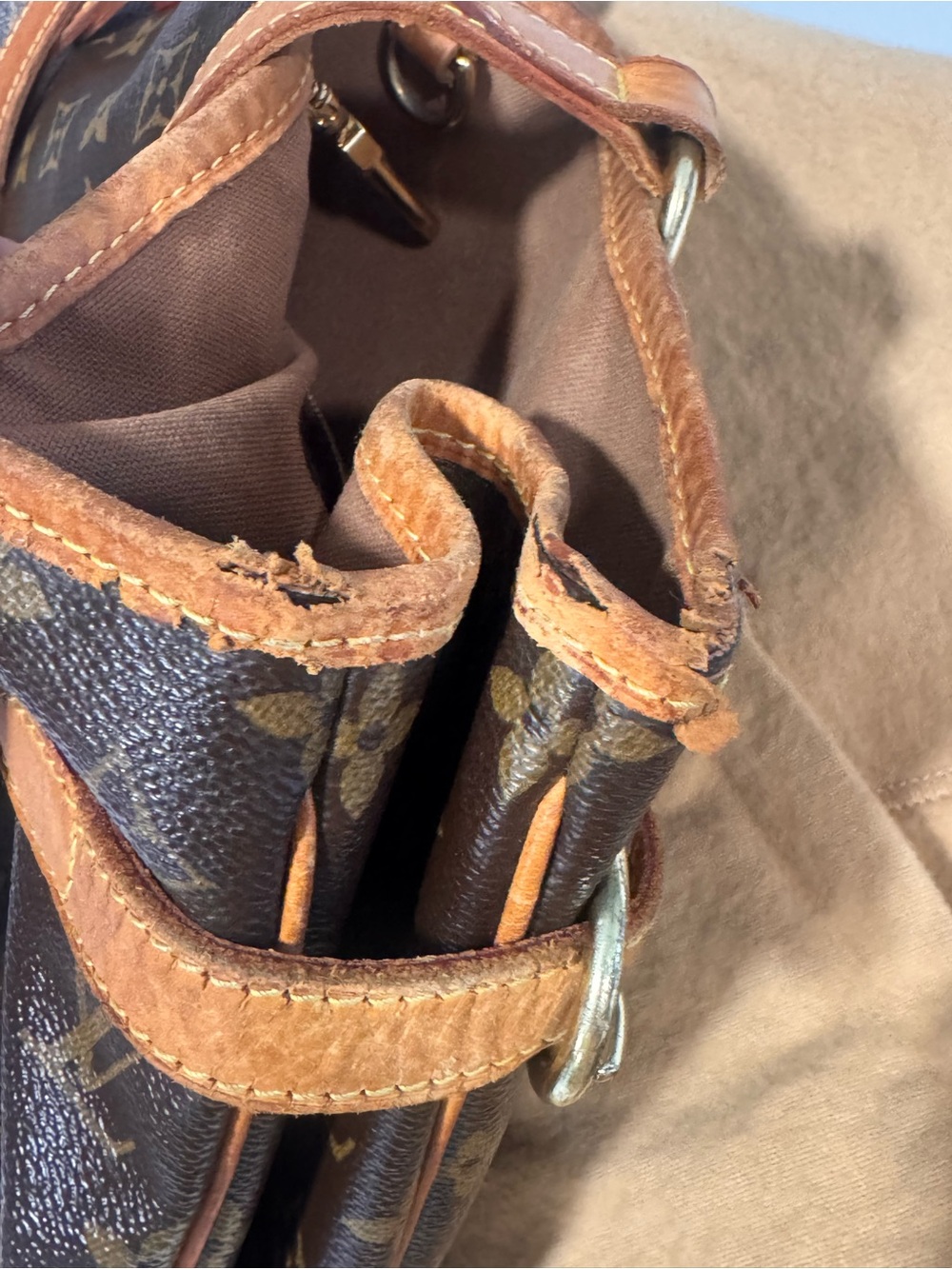 Louis Vuitton Monogram Canvas Tote in Brown and Tan - Picture 8 of 11